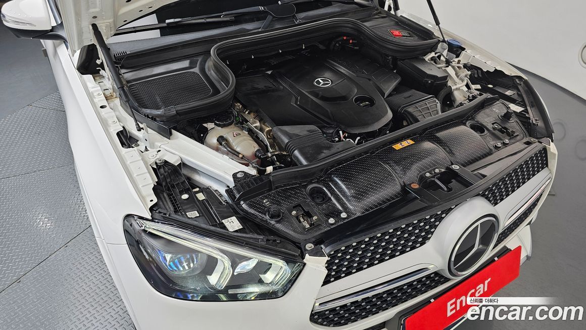 Mercedes-Benz GLE-Class 2021