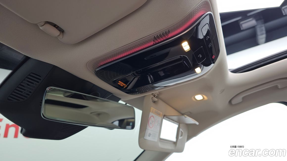 Mercedes-Benz E-Class 2025