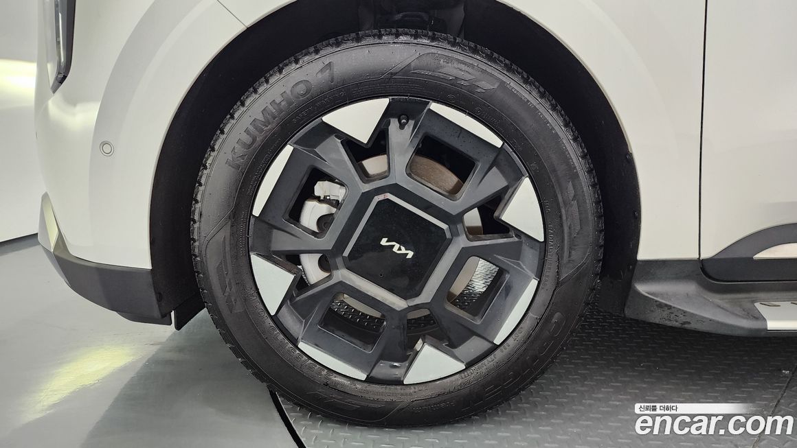 Kia Canival 2024