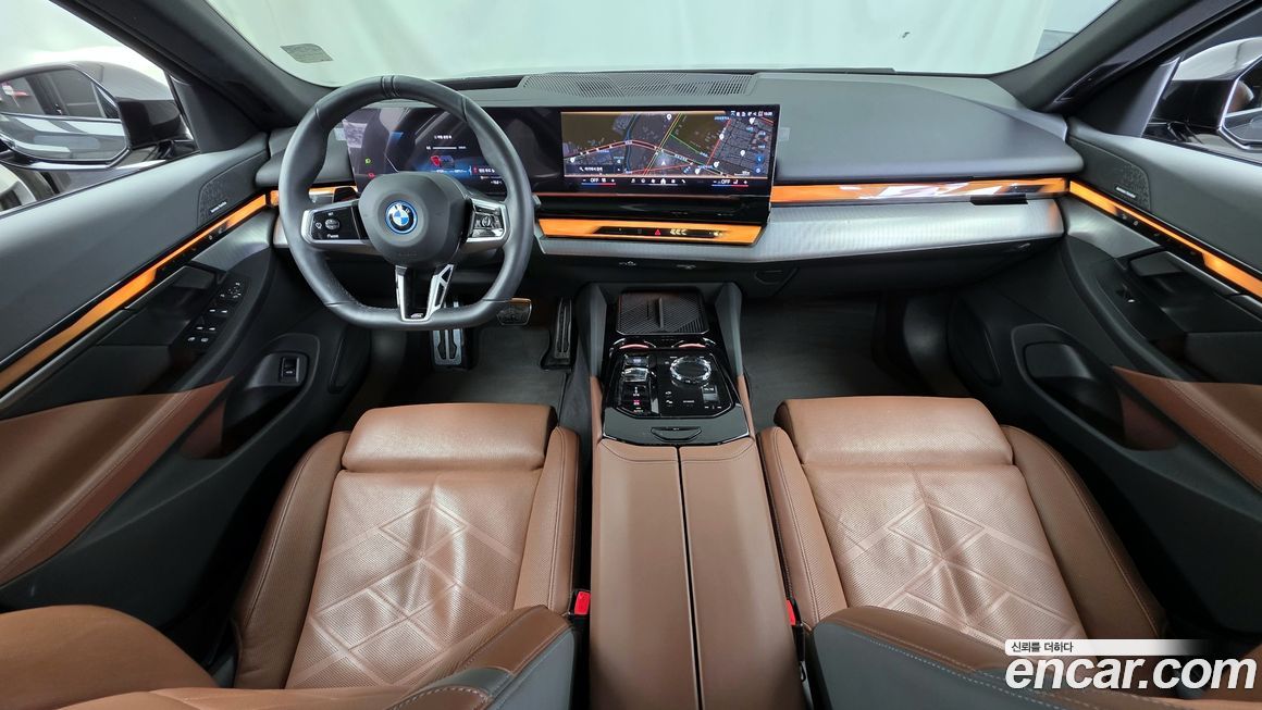 BMW i5 2024