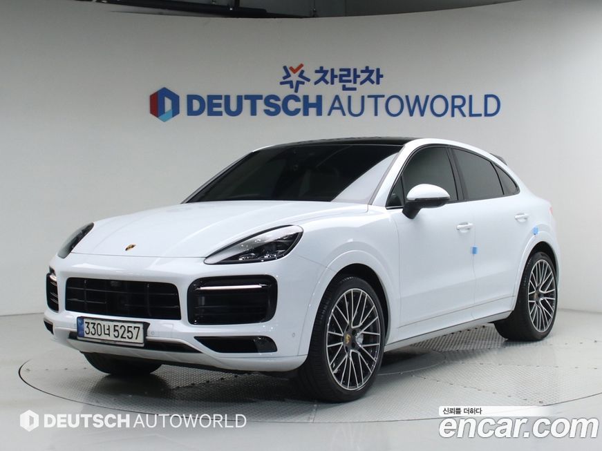 Porsche Cayenne 2021