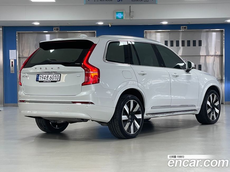 Volvo XC90 2024