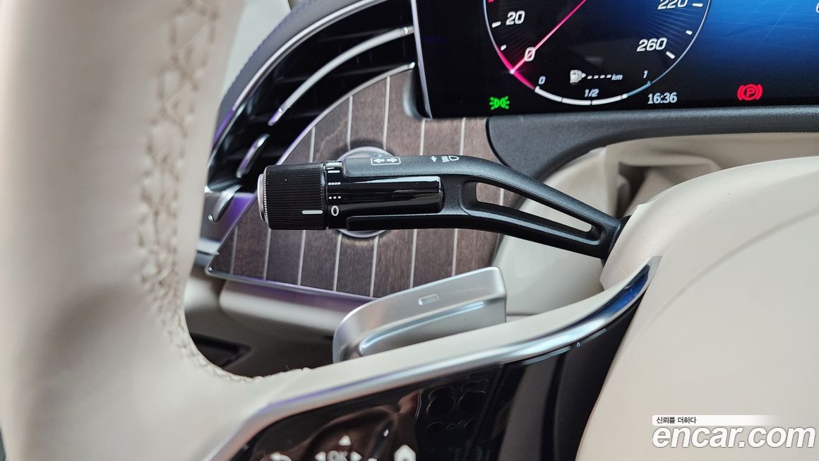 Mercedes-Benz E-Class 2025