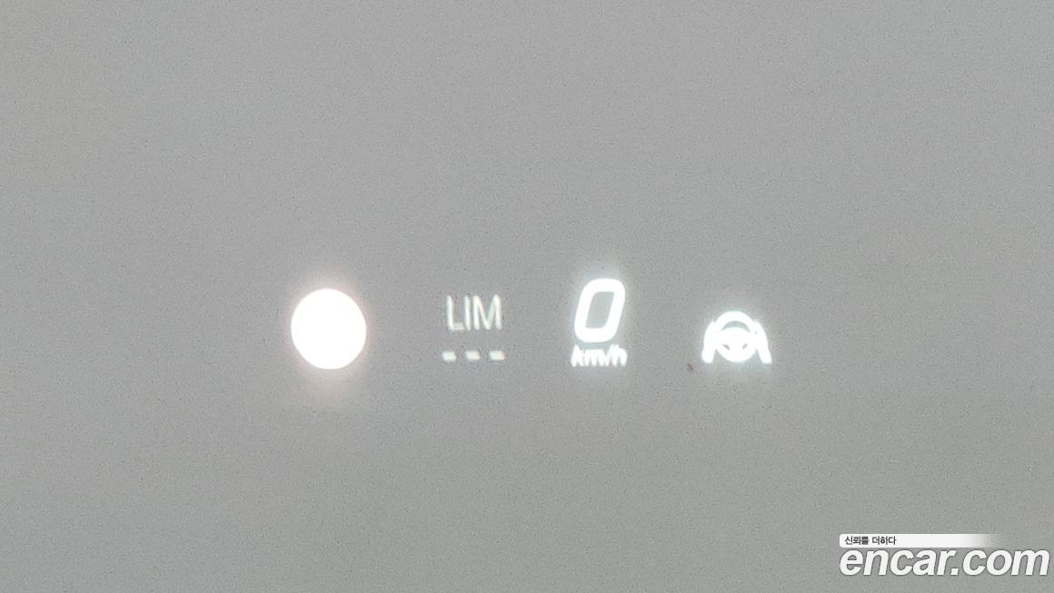 Mercedes-Benz GLC-Class 2025