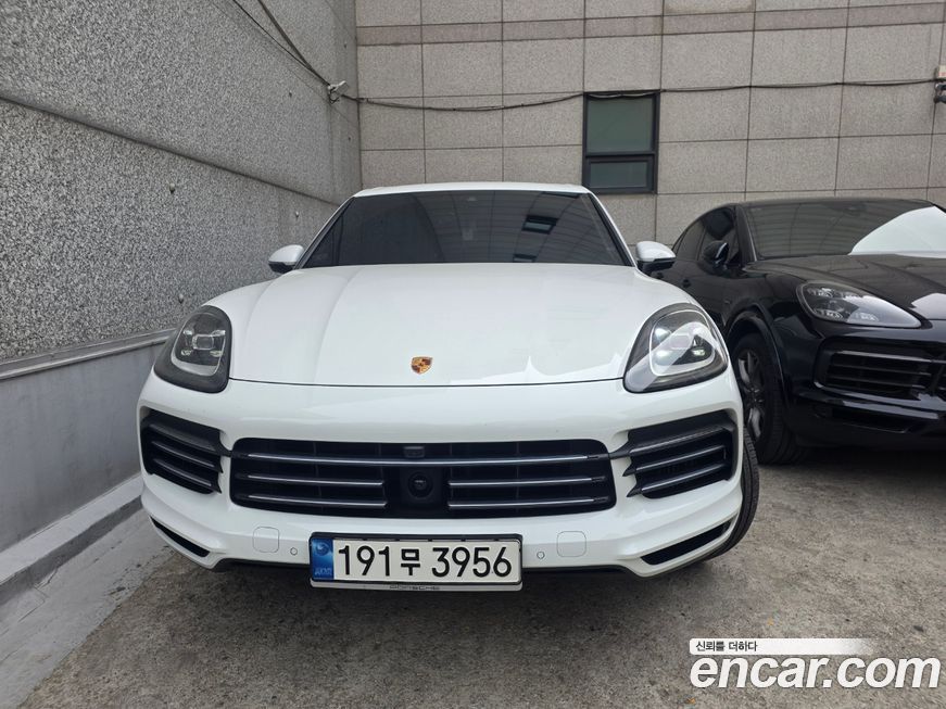 Porsche Cayenne 2022