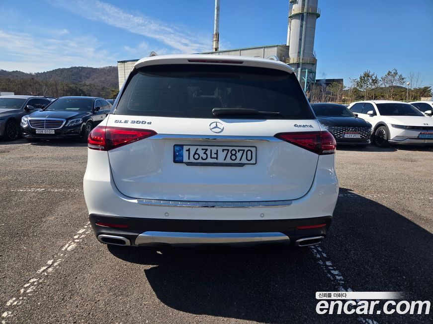 Mercedes-Benz GLE-Class 2022