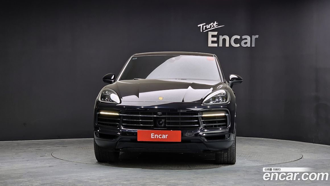 Porsche Cayenne 2021