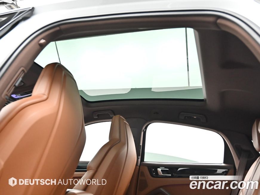 Porsche Cayenne 2021