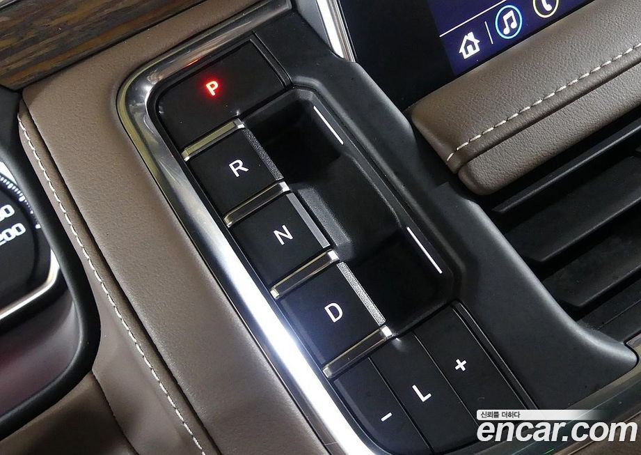 Chevrolet Surburban 2021