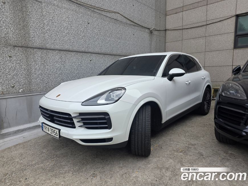 Porsche Cayenne 2022