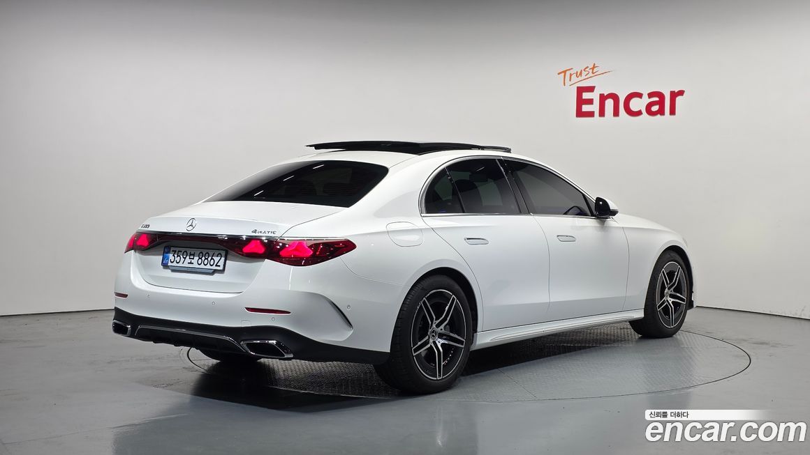Mercedes-Benz E-Class 2025