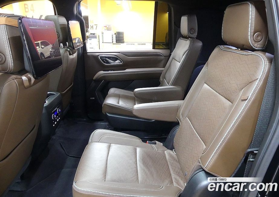 Chevrolet Surburban 2021