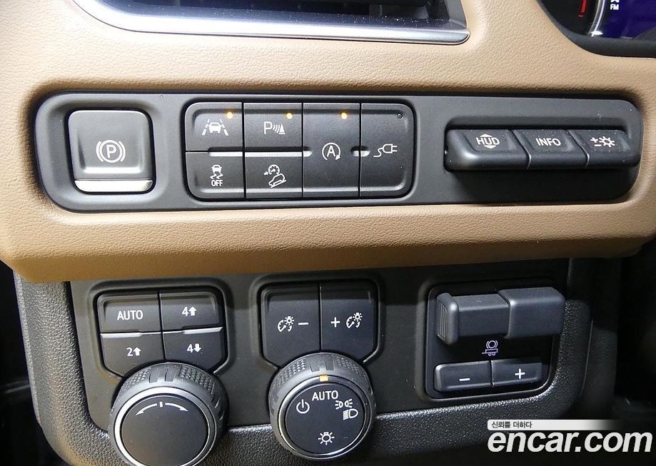 Chevrolet Surburban 2021