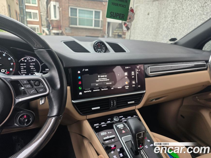 Porsche Cayenne 2022