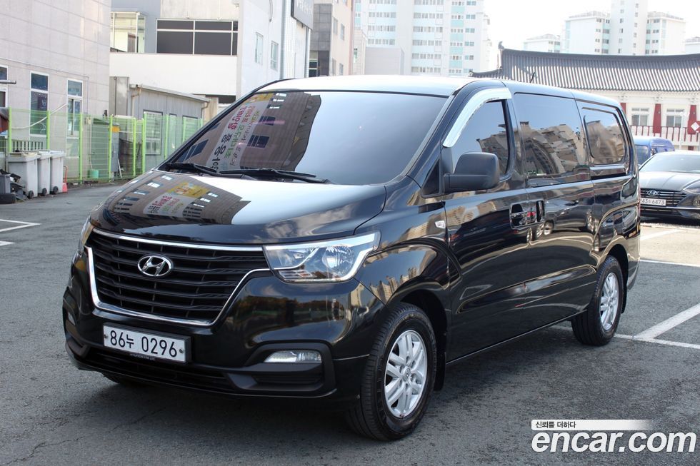 Hyundai Starex 2019