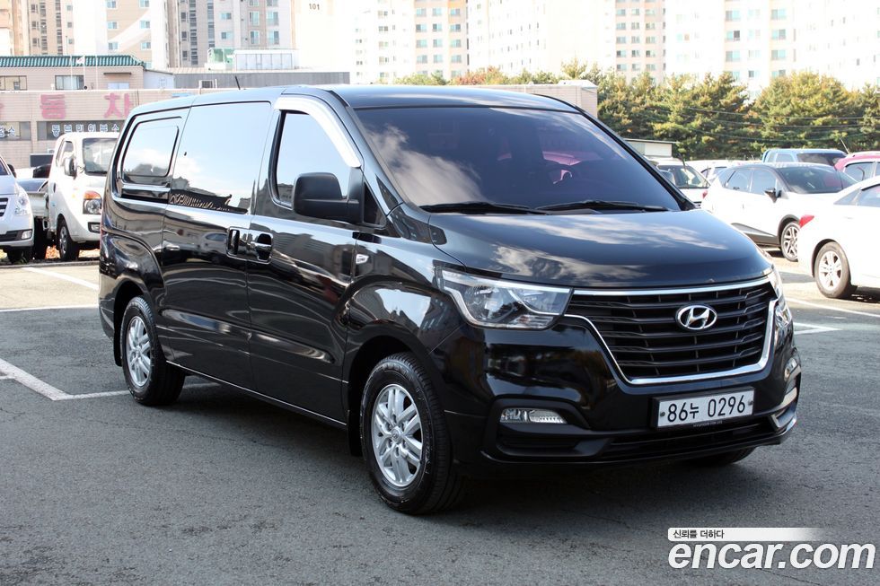 Hyundai Starex 2019