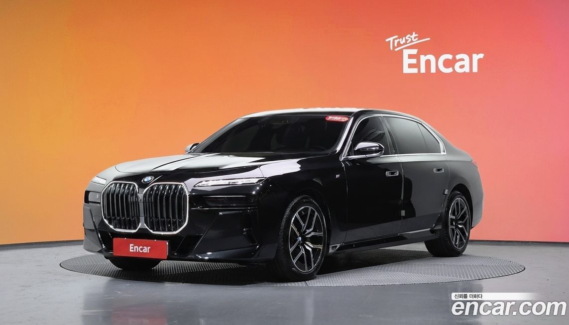 BMW 7-Series 2024