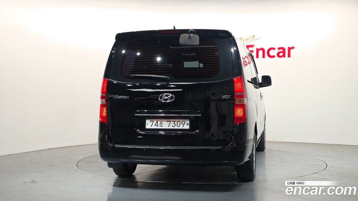 Hyundai Starex 2016