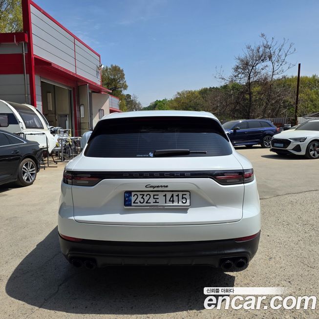 Porsche Cayenne 2023