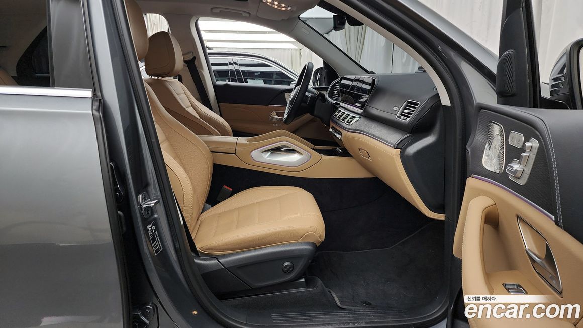 Mercedes-Benz GLE-Class 2025