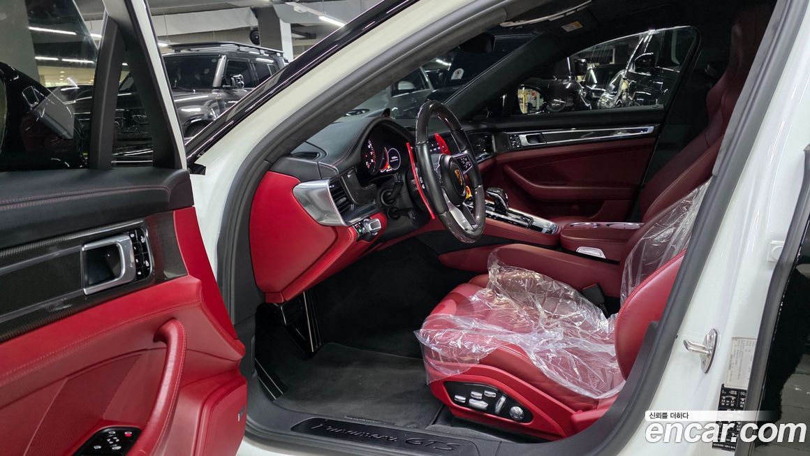 Porsche Panamera 2020