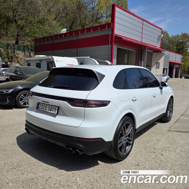 Porsche Cayenne 2023