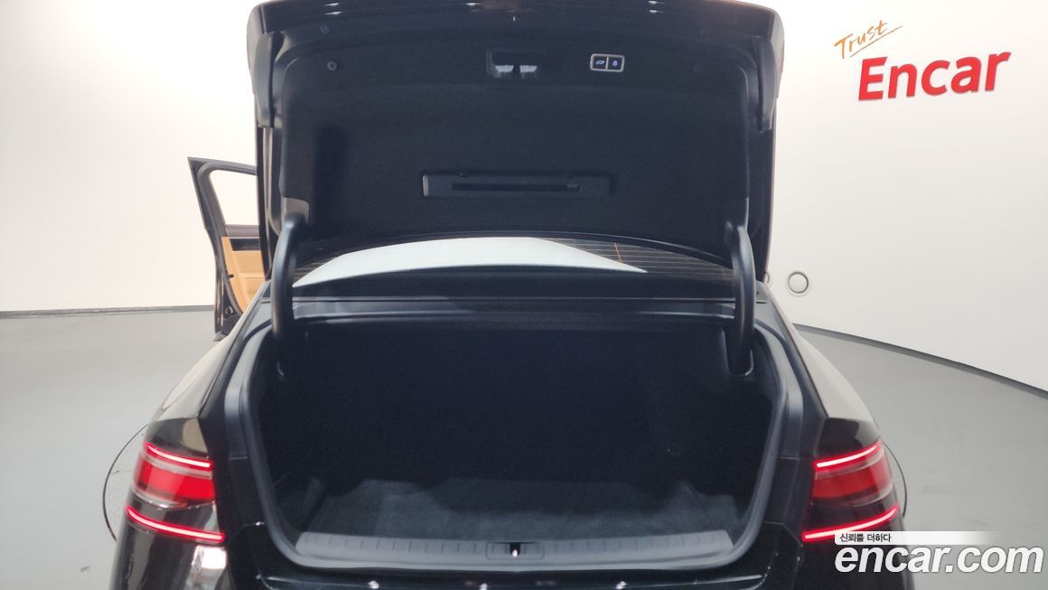 Genesis G90 2024