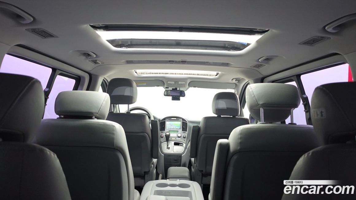 Hyundai Starex 2016