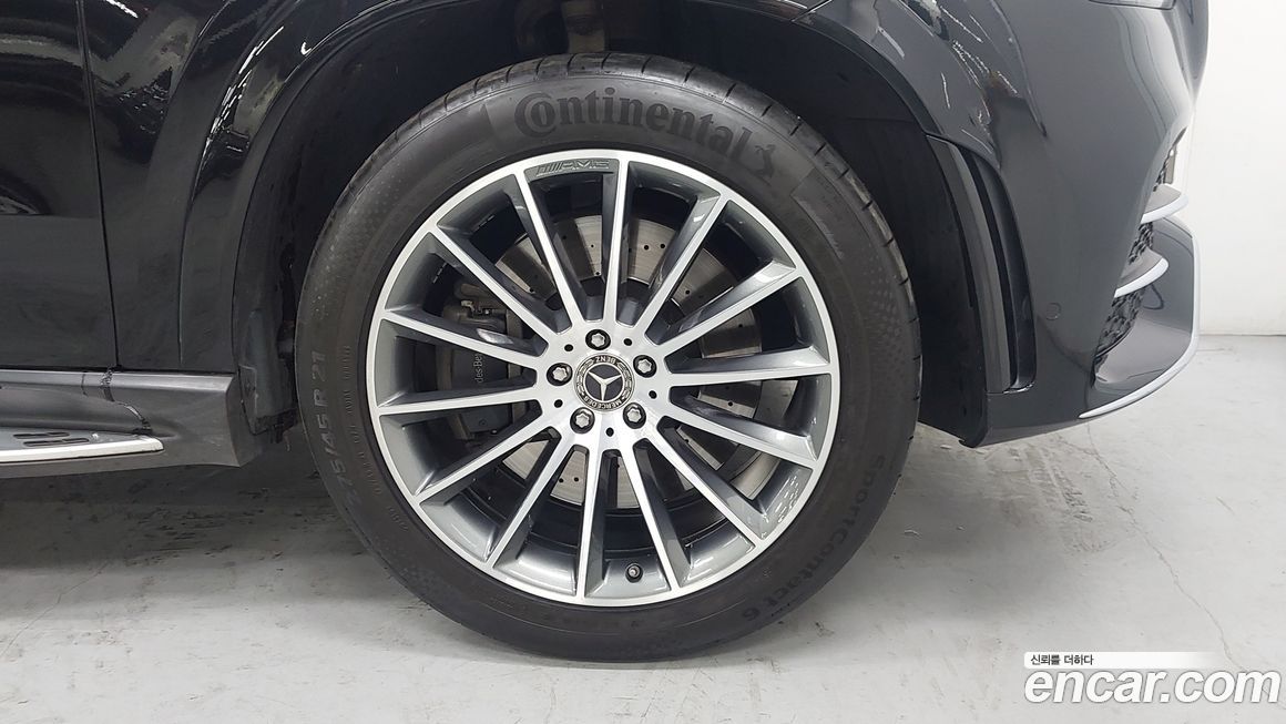 Mercedes-Benz GLE-Class 2023