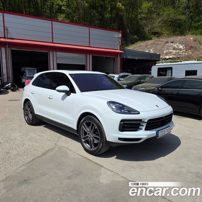 Porsche Cayenne 2023