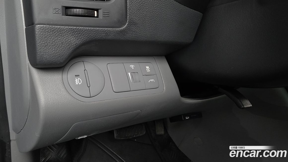 Hyundai Starex 2016