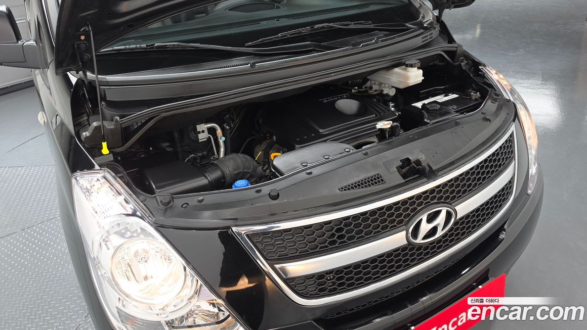 Hyundai Starex 2016