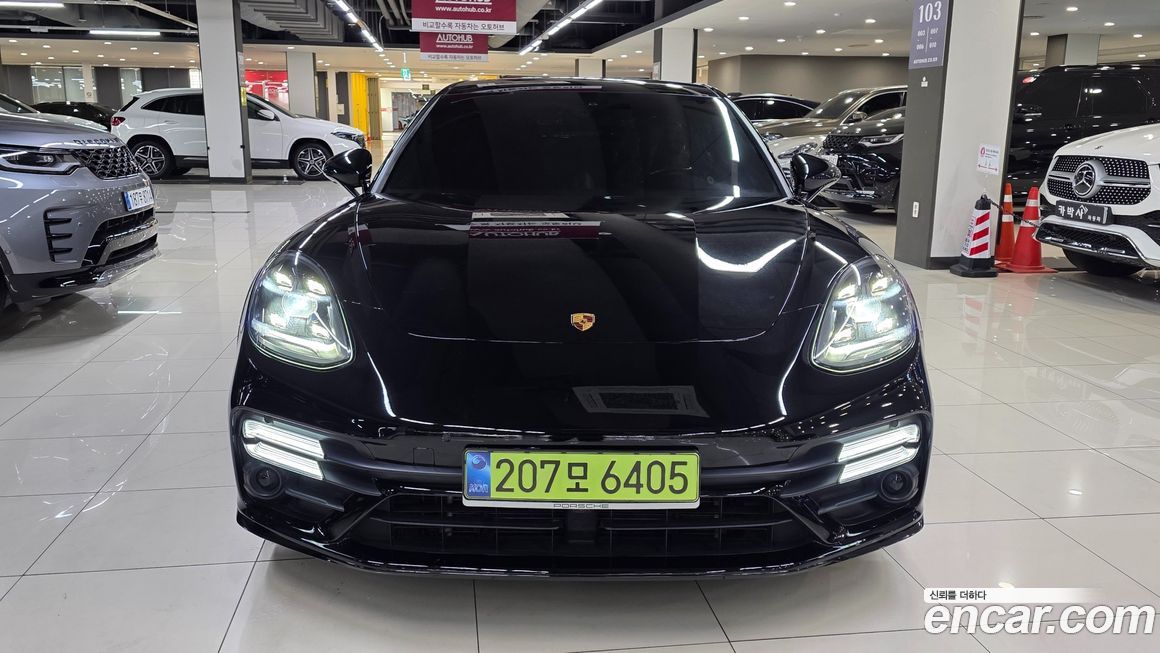 Porsche Panamera 2020