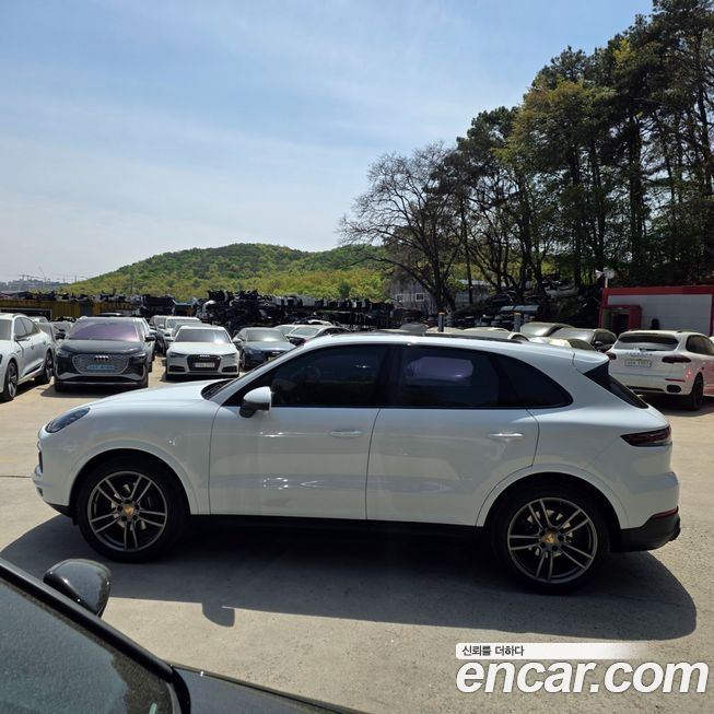 Porsche Cayenne 2023