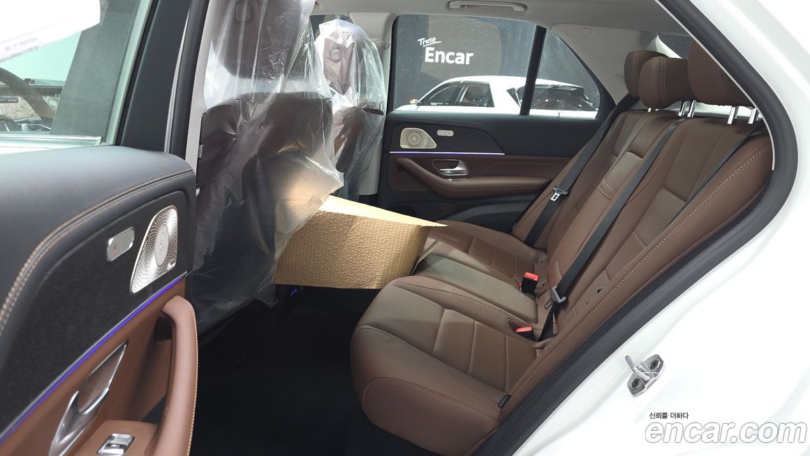 Mercedes-Benz GLE-Class 2026