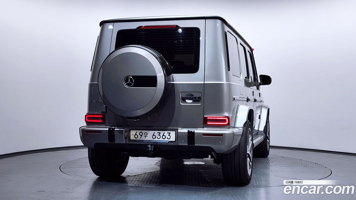 Mercedes-Benz G-Class 2024