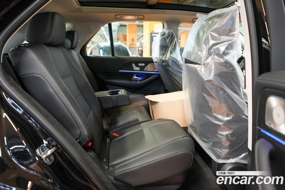 Mercedes-Benz GLE-Class 2026