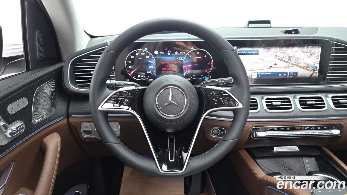 Mercedes-Benz GLE-Class 2026