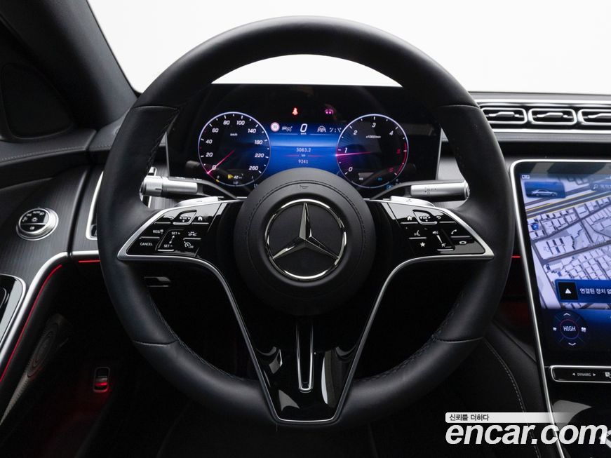 Mercedes-Benz S-Class 2025