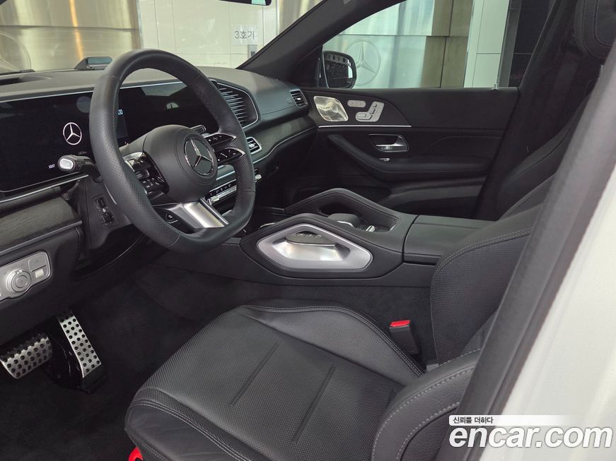 Mercedes-Benz GLE-Class 2025