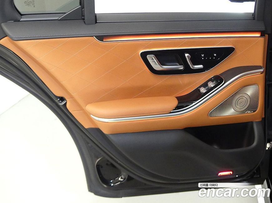 Mercedes-Benz S-Class 2022