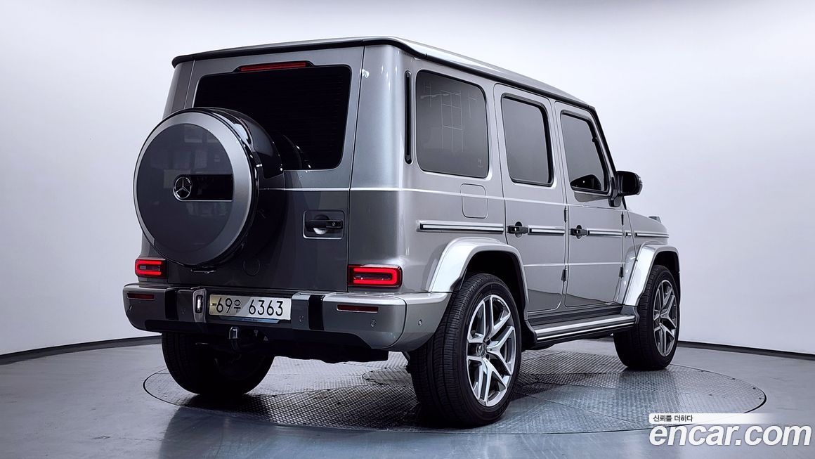 Mercedes-Benz G-Class 2024