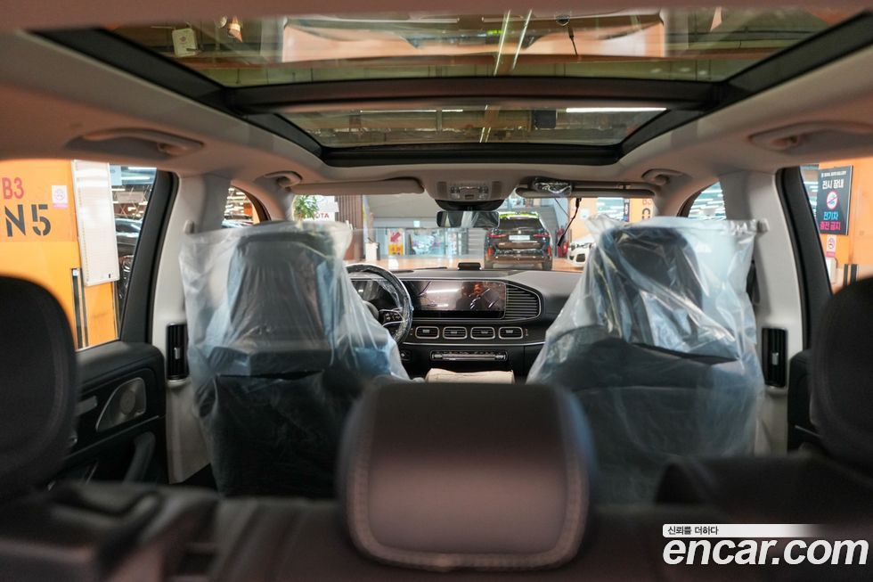 Mercedes-Benz GLE-Class 2026