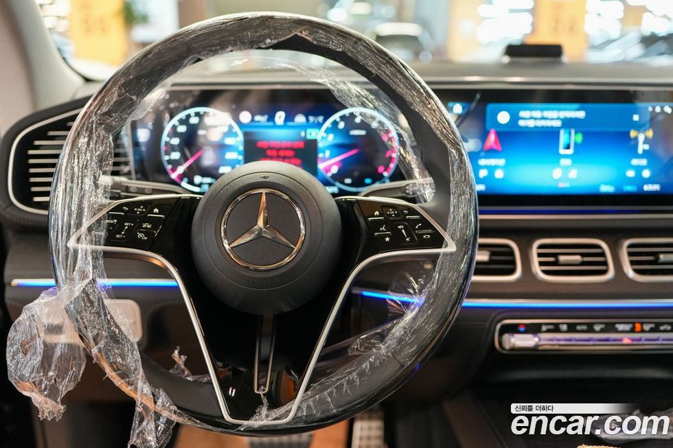 Mercedes-Benz GLE-Class 2026