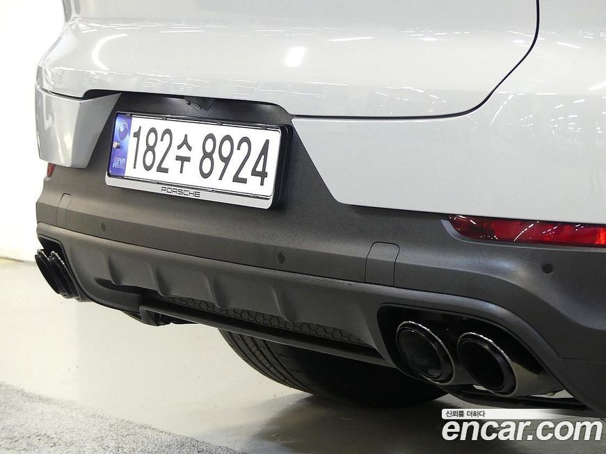 Porsche Cayenne 2024