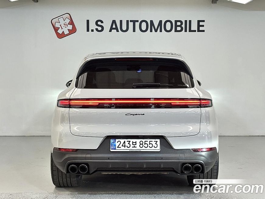 Porsche Cayenne 2024