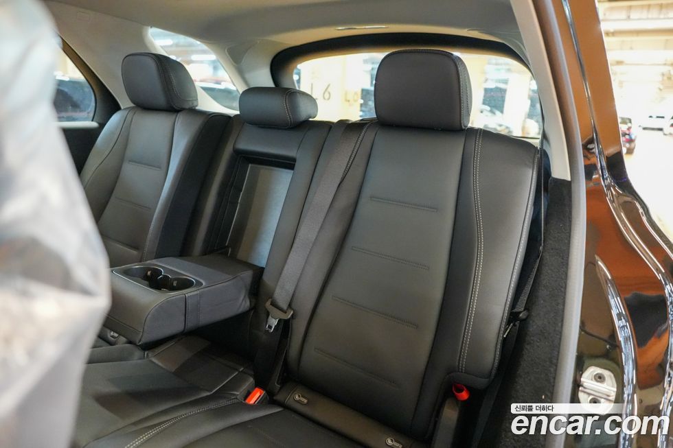 Mercedes-Benz GLE-Class 2026