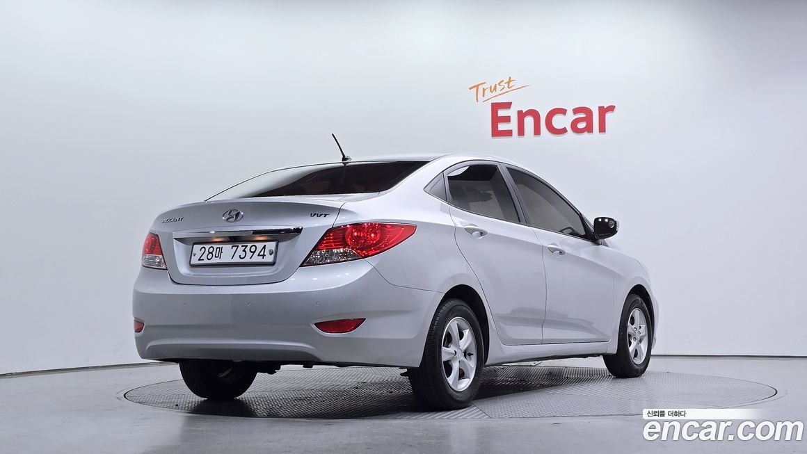 Hyundai Accent 2014