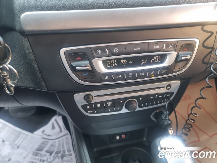 Renault-KoreaSamsung SM3 2010