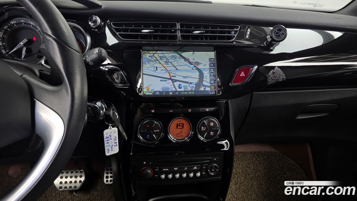 Citroen-DS DS3 2013